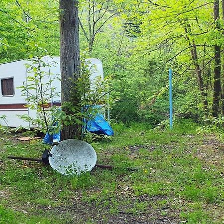 Escaro Camping Le P'Tit Bonheur מראה חיצוני תמונה