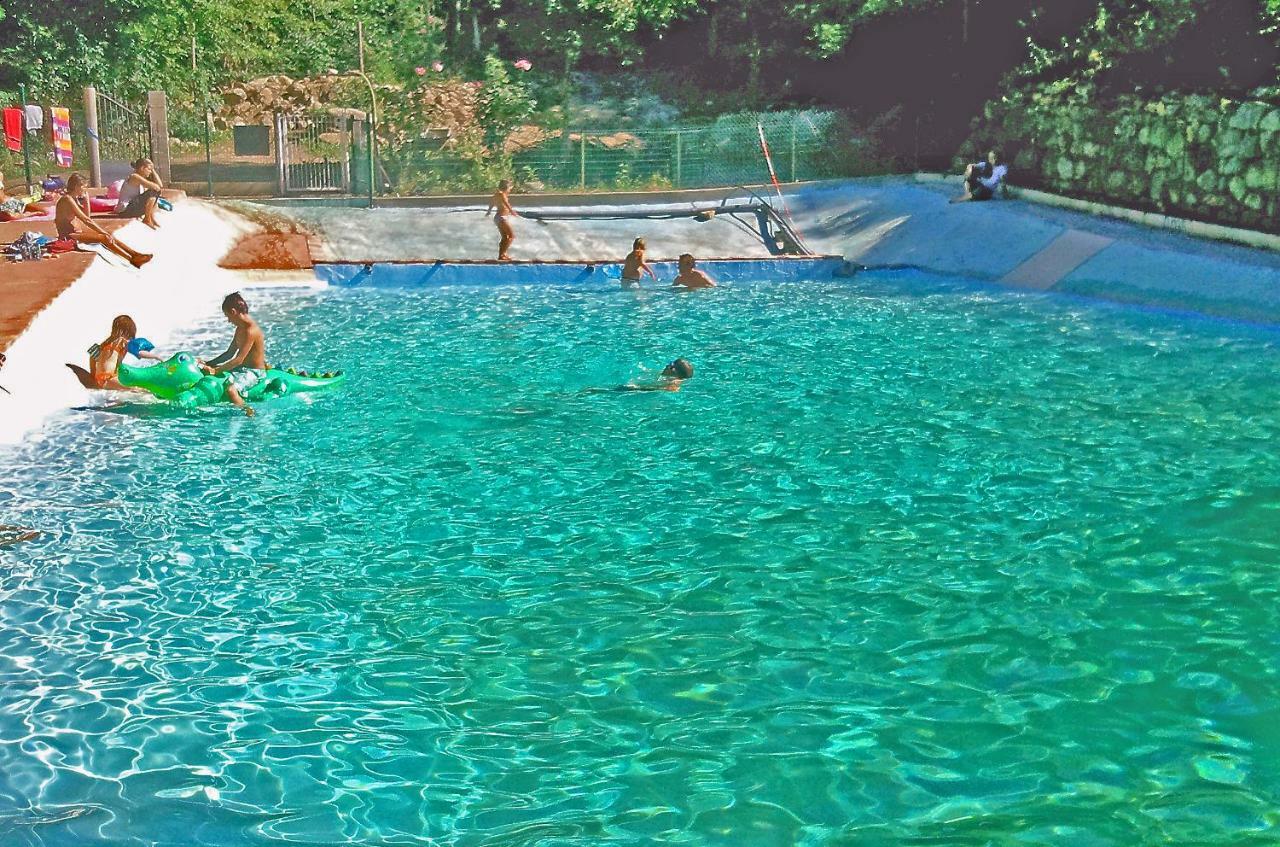 Escaro Camping Le P'Tit Bonheur מראה חיצוני תמונה